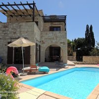 02 Villa Almythea and pool.