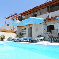 02 Villa Anesa and pool terrace.